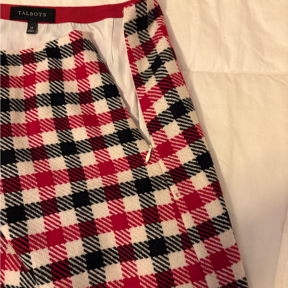 Talbots Red and Black A-Line Mini Skirt for Casual Wear - Picture 4 of 4